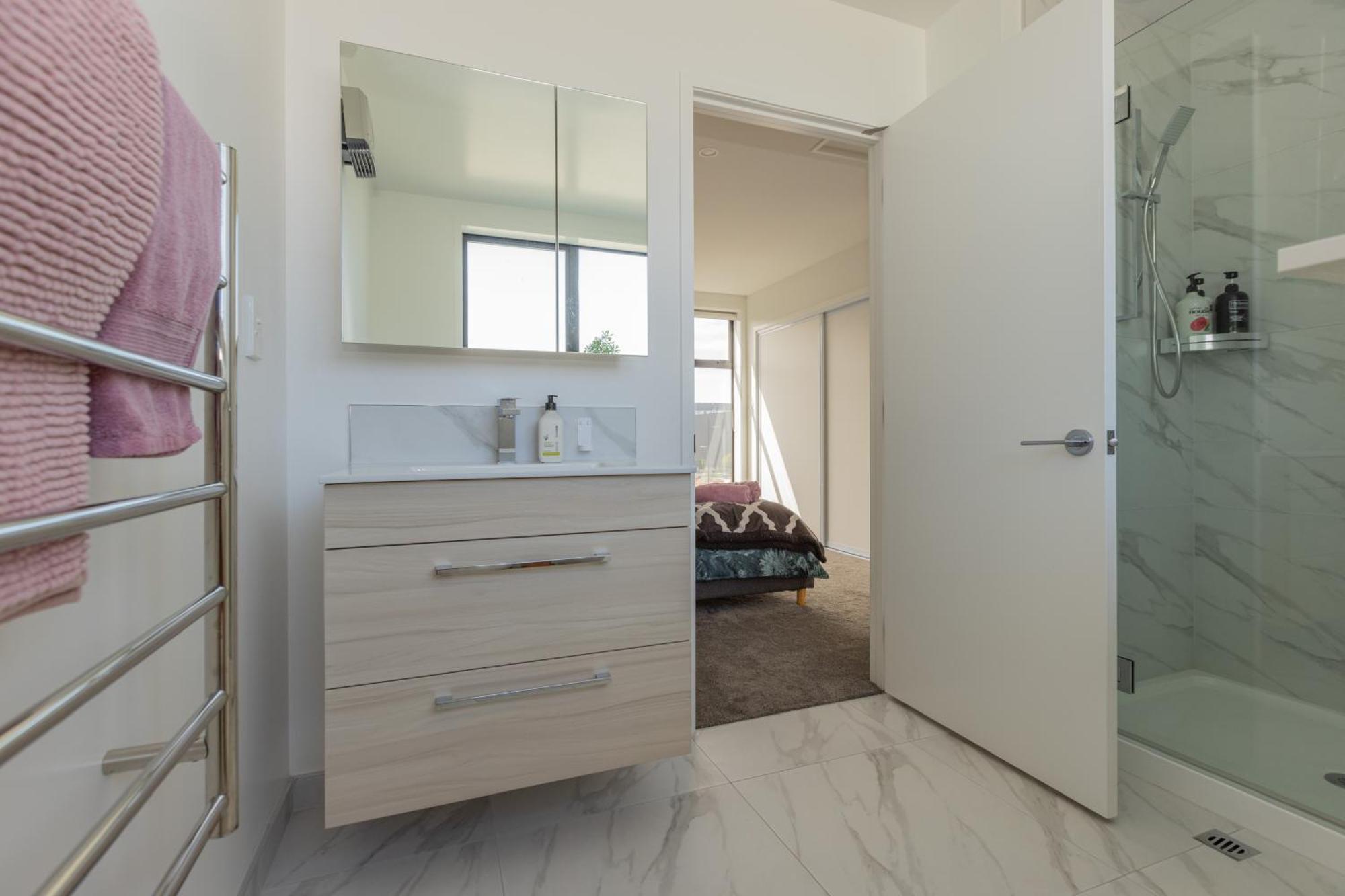 Luxury 2 Bedroom Townhouse By Hagley Park In Cbd 基督城 外观 照片