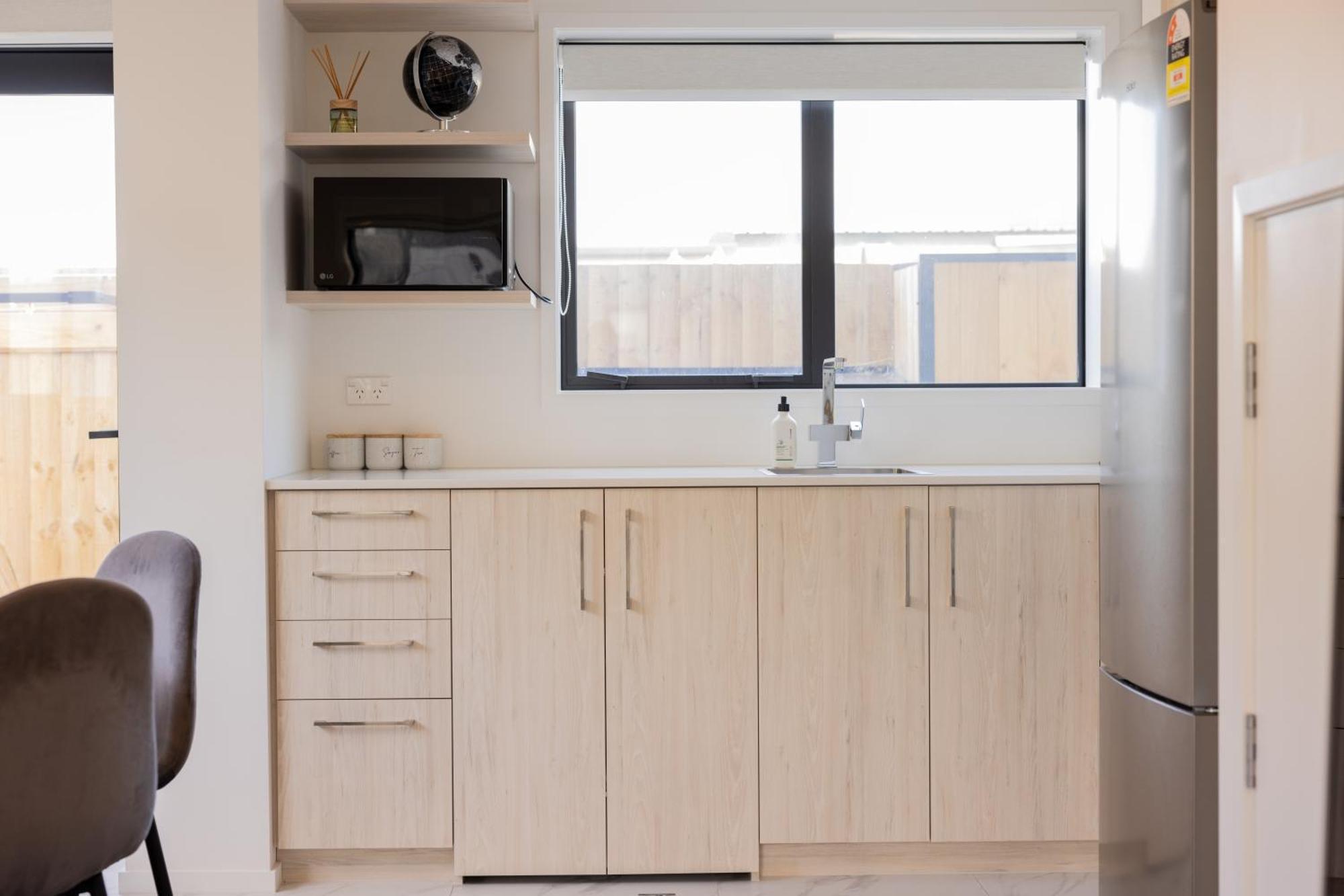 Luxury 2 Bedroom Townhouse By Hagley Park In Cbd 基督城 外观 照片